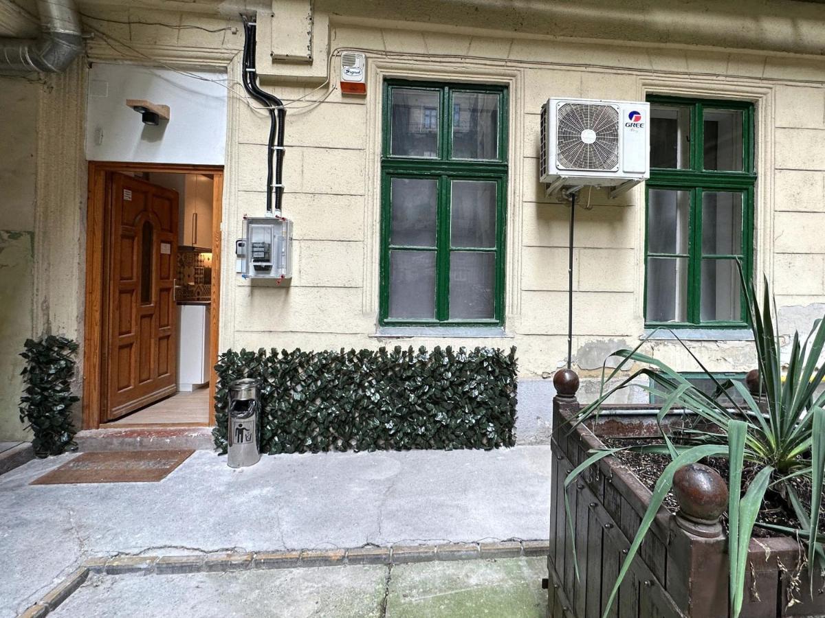 Jobelhome Blaha Apartment Boedapest Buitenkant foto